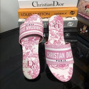 Women brand new sandals